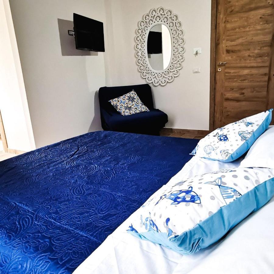 Il Sentiero Di Leano Hotel แตร์ราชินา ภายนอก รูปภาพ